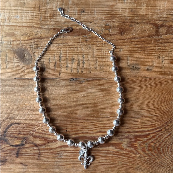 Brighton Ferrara Fleur De Lis Short Necklace and Stud Earrings Set - Picture 6 of 11